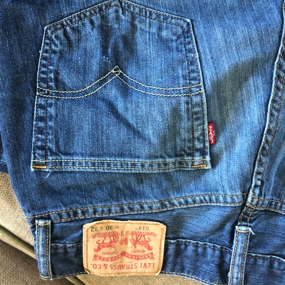 Levi’s 514 sz 30 x 32 jeans - Picture 2 of 2